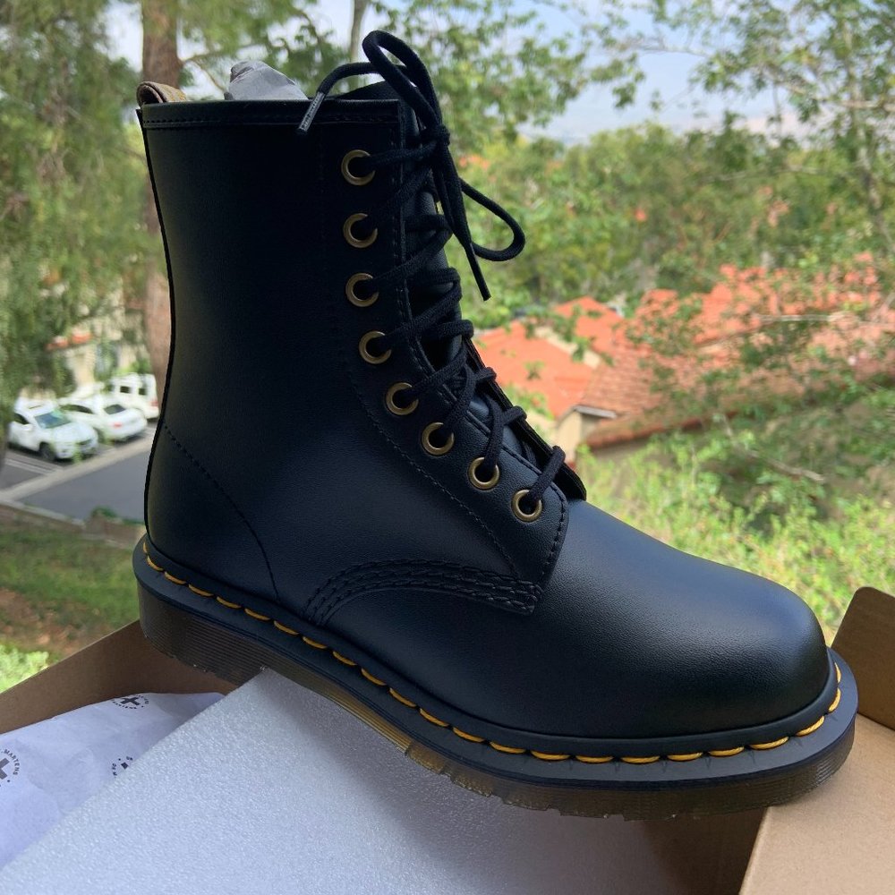 NEW Doc Marten